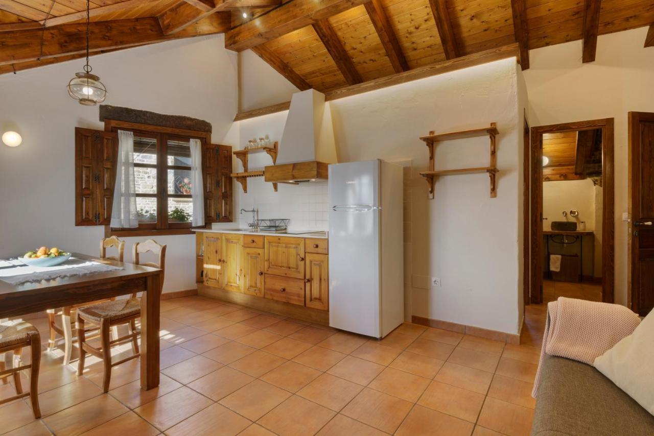 Os Ormos Casa Rural - Apartamentos - Habitaciones Espuéndolas Εξωτερικό φωτογραφία